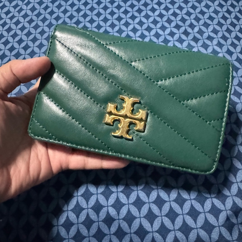 Tory Burch Emerald Quilted Wallet